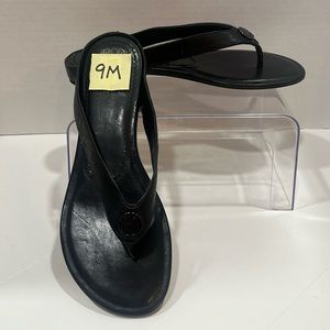 Vince Camuto Black Leather Flip Flop Thong Sandal NWT 9M